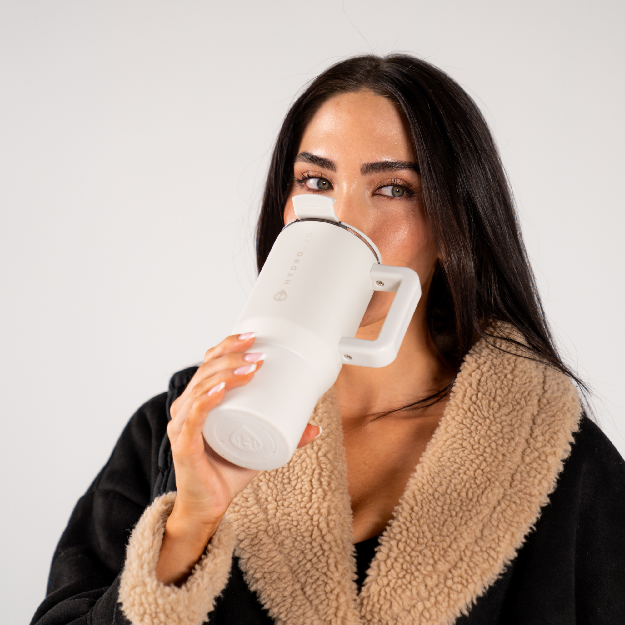 Linen - Jug Companion